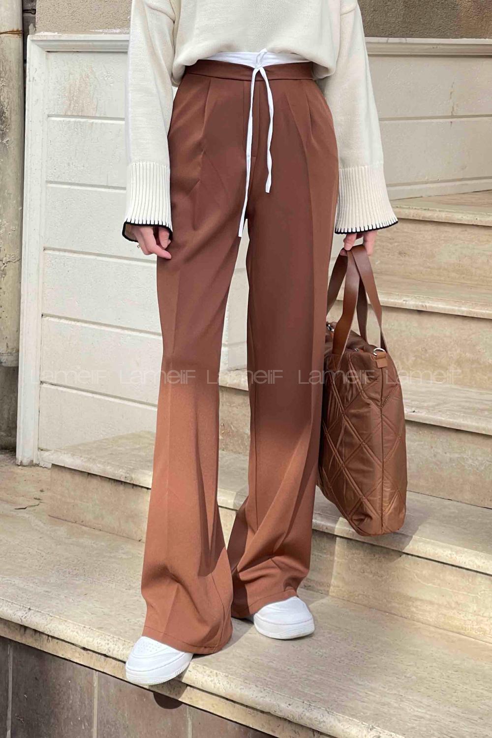 Lamelif Bağcık Detaylı Garnili Pantolon Kahverengi
