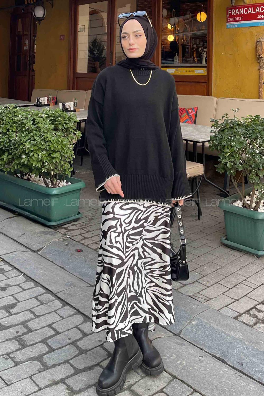 Black Loose Crew Neck Long Arm Jumper