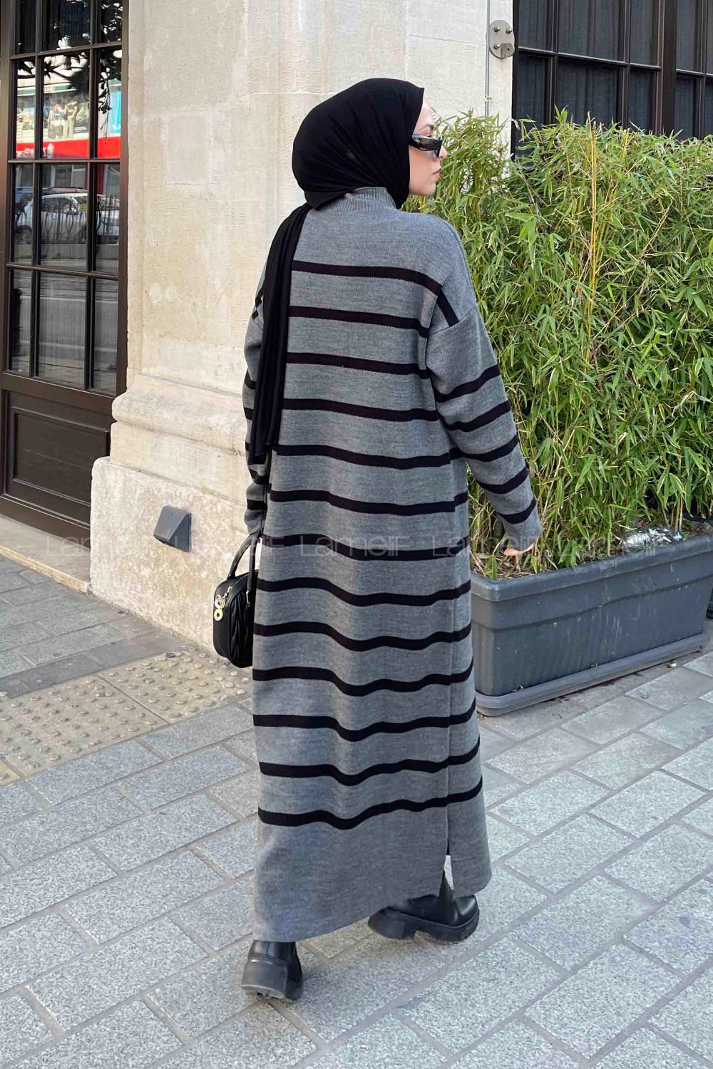 Lamelif Çizgi Detaylı Triko Tesettür Elbise Antrasit