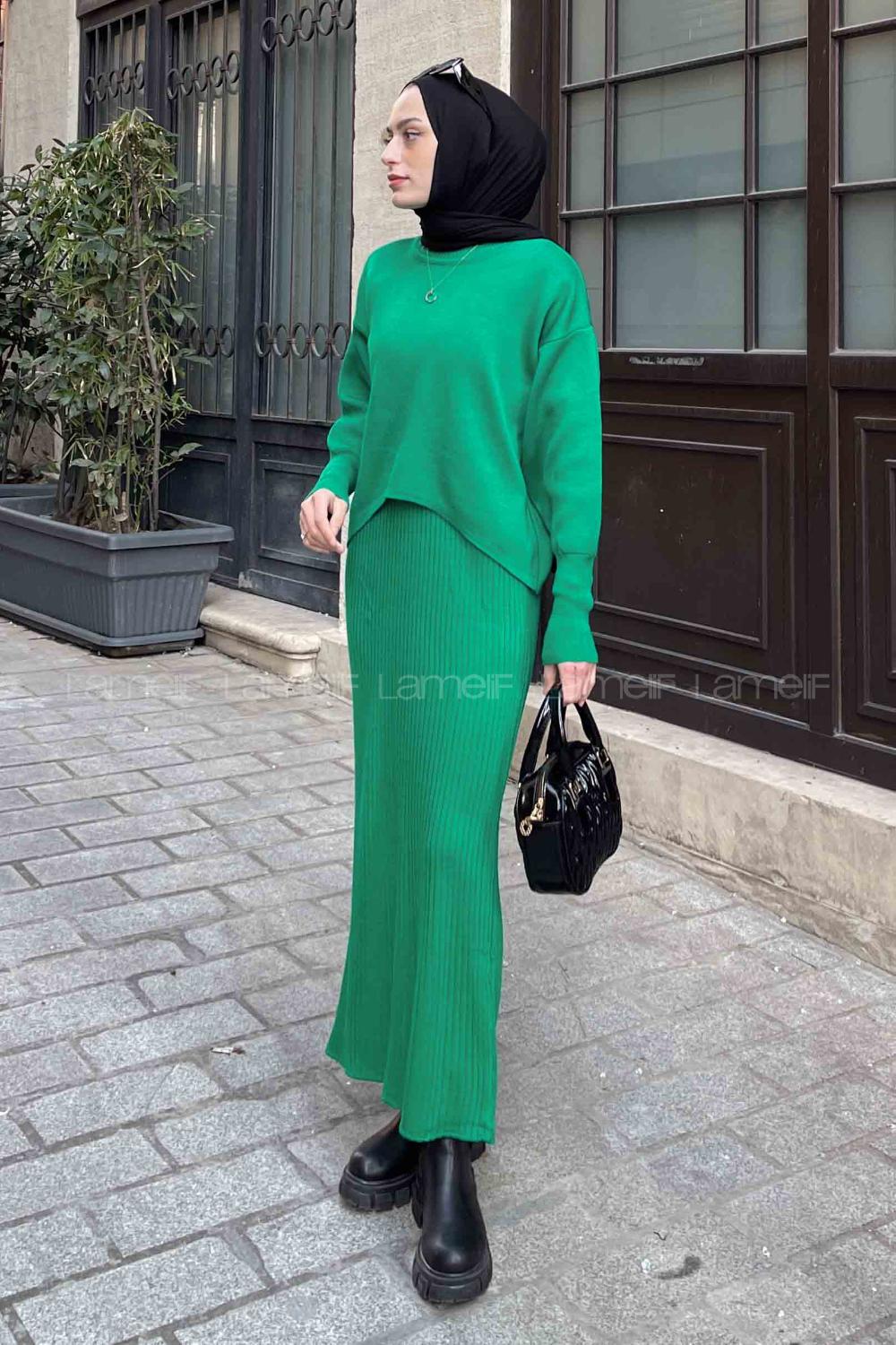 Green Turtle Neck Balloon Sleeve Arm Knitwear Pencil Skirt Suit