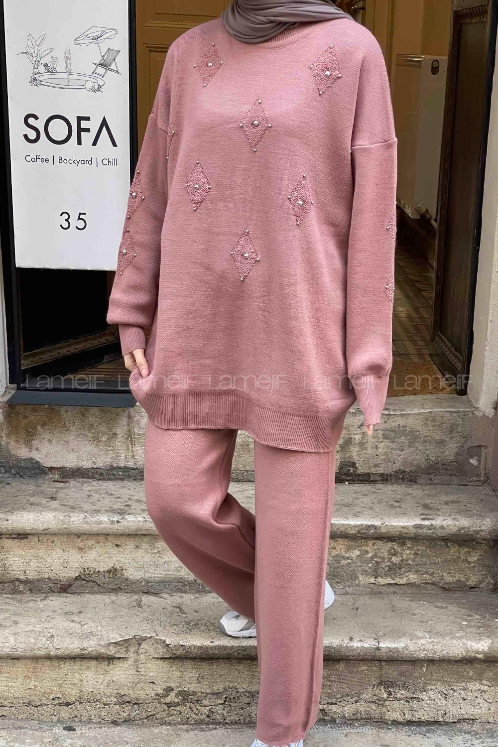 Rose Mock Turtle Neck Long Arm Without Accessories Acrylic Regular Trousers Comfortable Suit