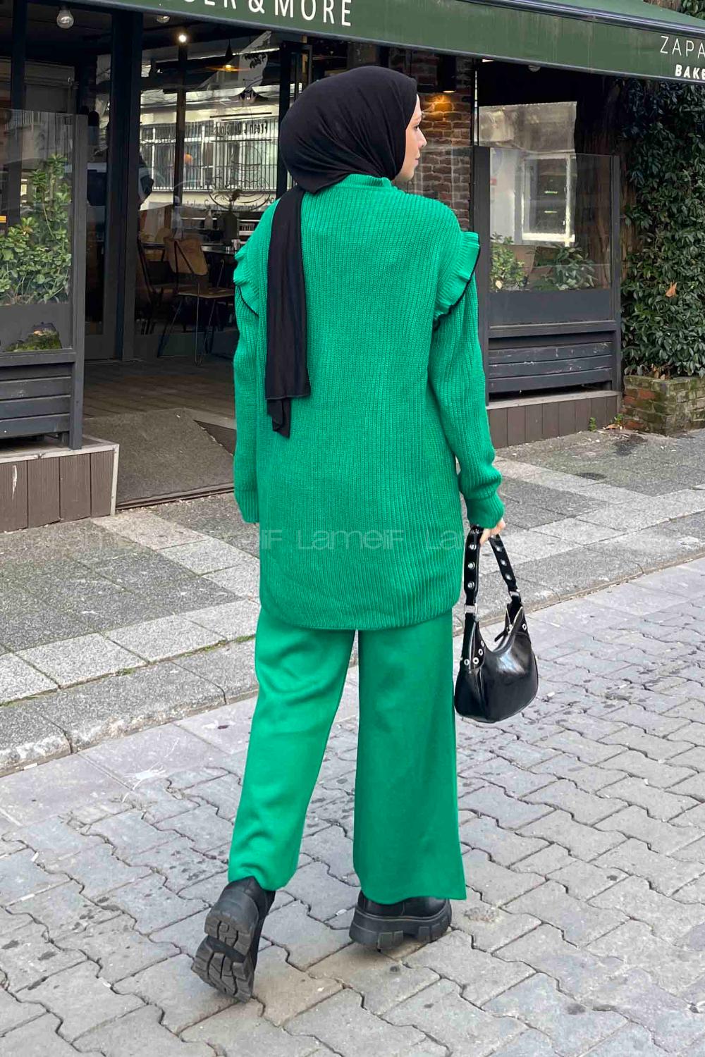 Green Mock Turtle Neck Long Arm Without Accessories Knitwear Regular Trousers Comfortable Suit