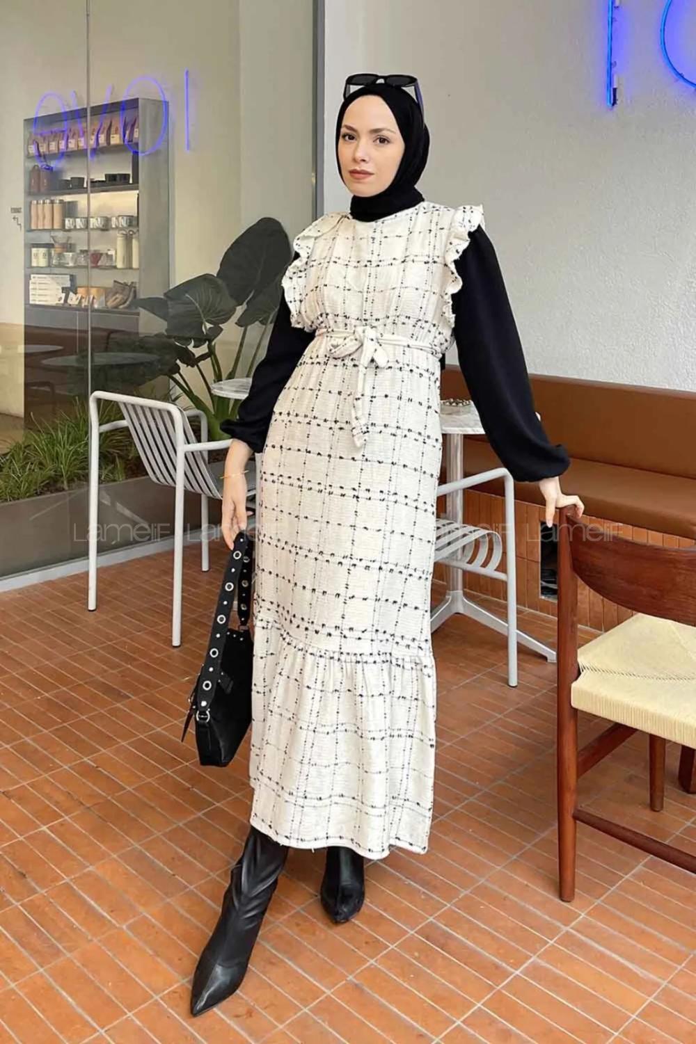 Lamelif Javed  Sıfır Kol Detaylı Elbise Ekru