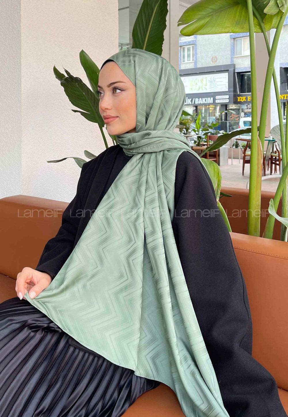 Lamelif Zikzak Desen Jakar Serisi Şal Çağla Yeşili