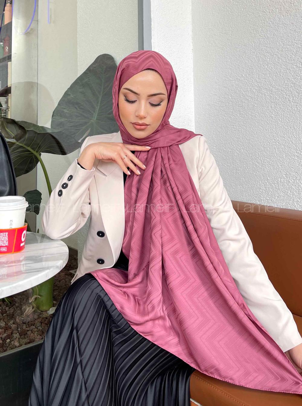 Lamelif Zikzak Desen Jakar Serisi Şal Gül Kurusu