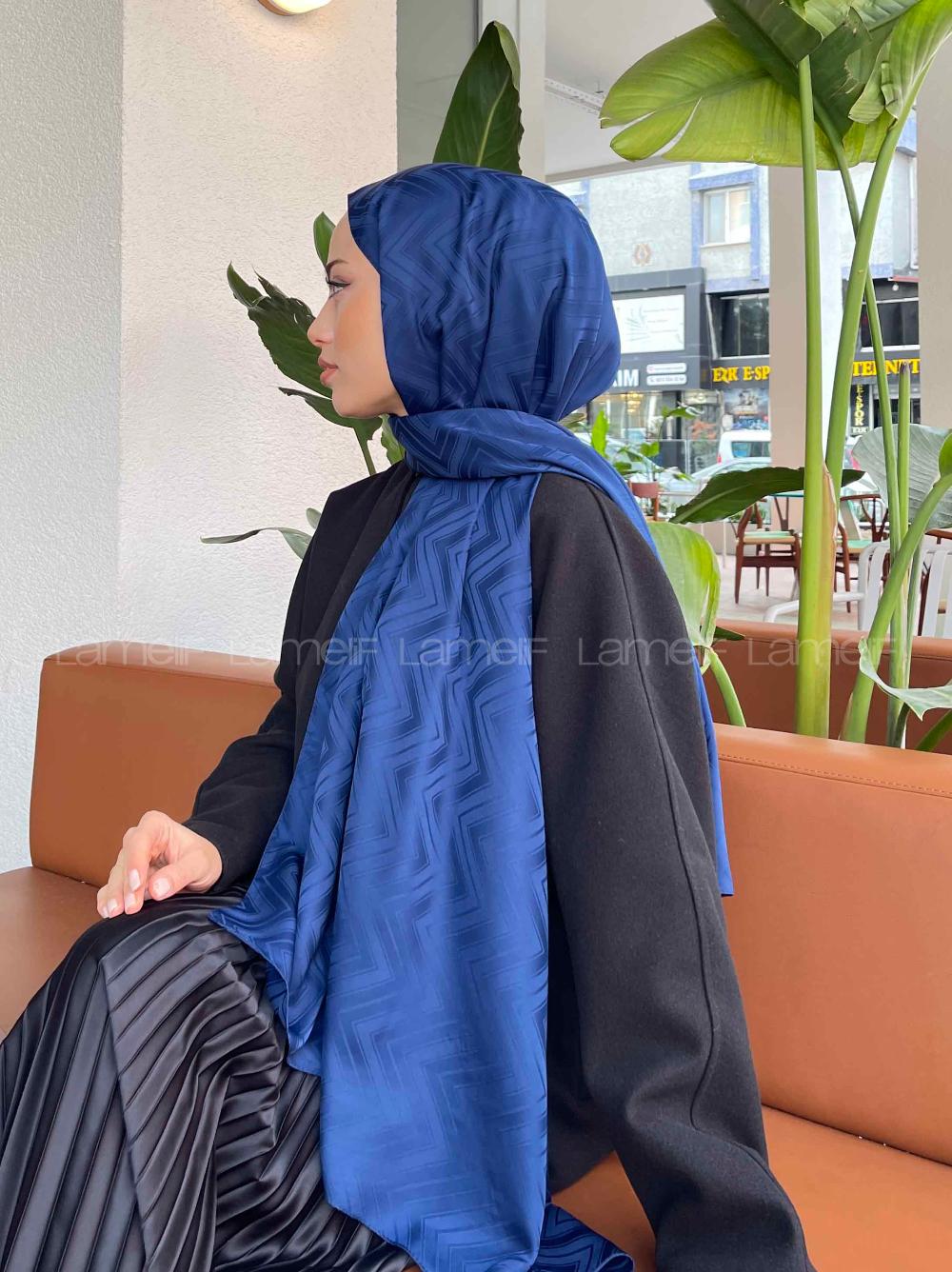 Navy Blue Viscose Fabric Printed Shawl