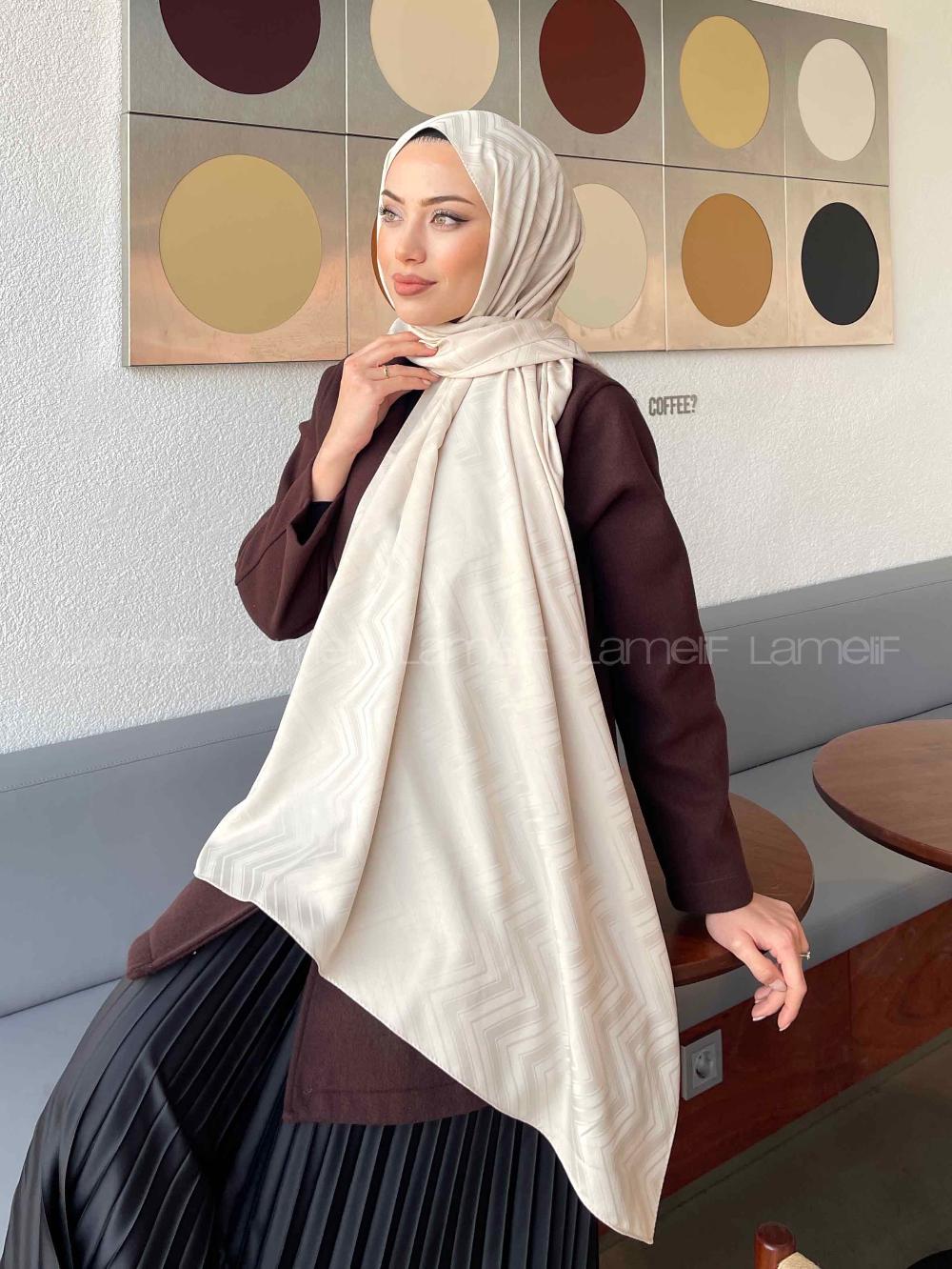 Lamelif Zikzak Desen Jakar Serisi Şal Taş