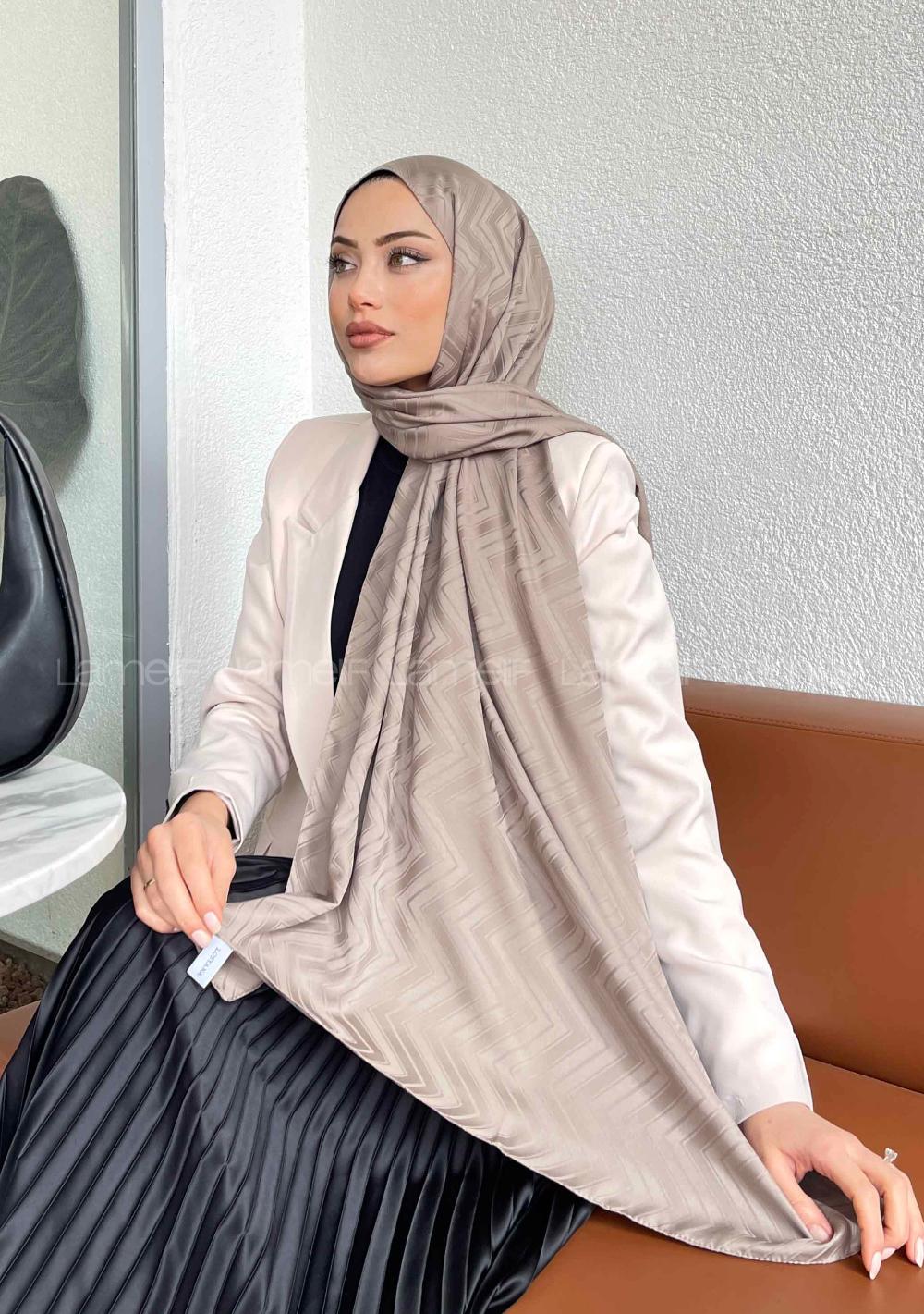 Lamelif Zikzak Desen Jakar Serisi Şal Toprak