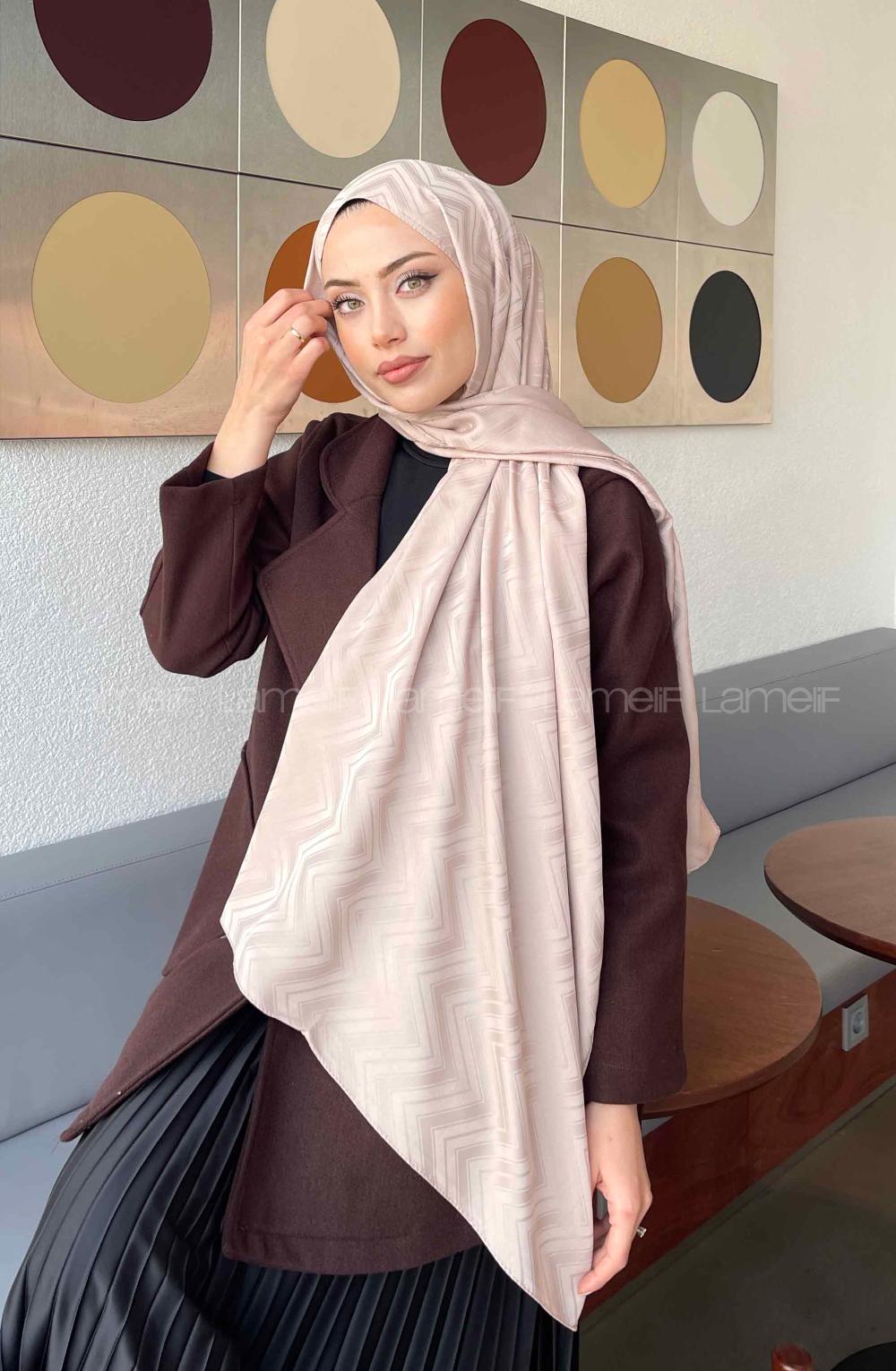 Lamelif Zikzak Desen Jakar Serisi Şal Vizon