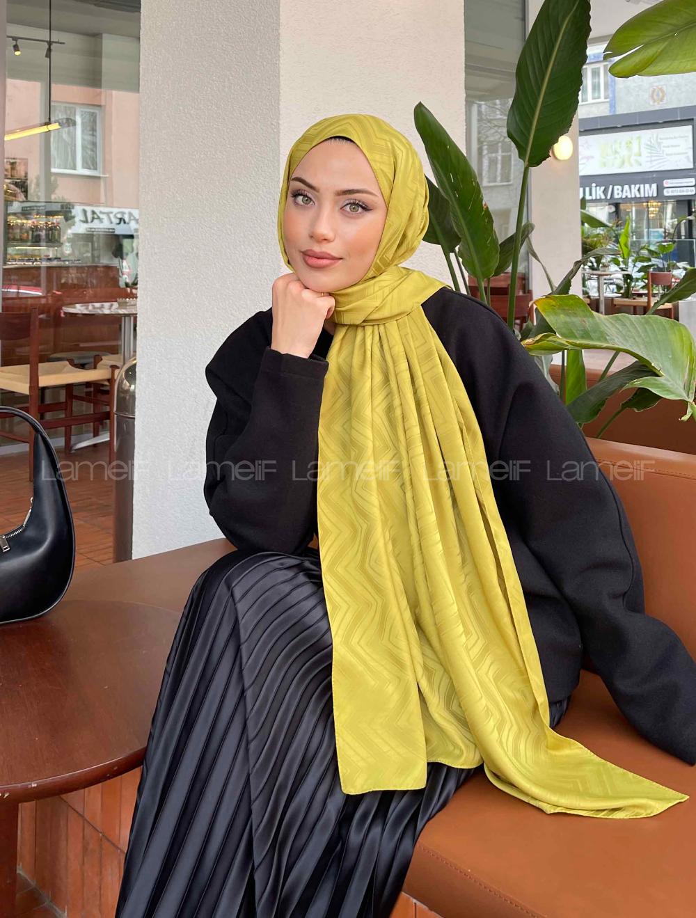 Lamelif Zikzak Desen Jakar Serisi Şal Yağ Yeşili