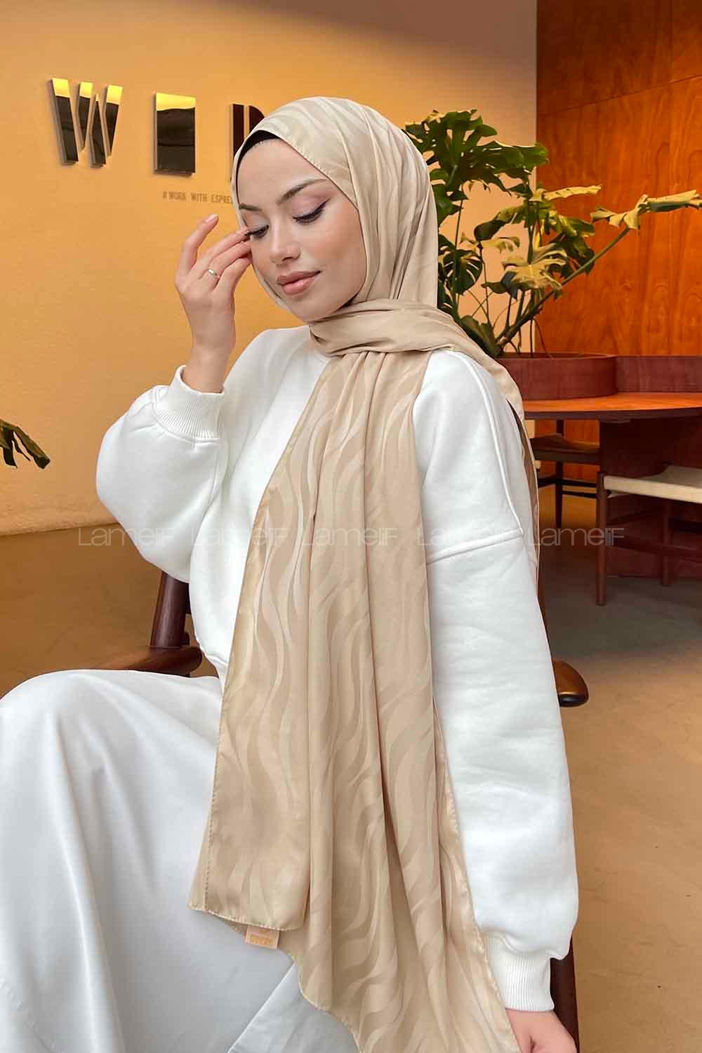 Lamelif Shine Desen Jakar Serisi Şal Bej