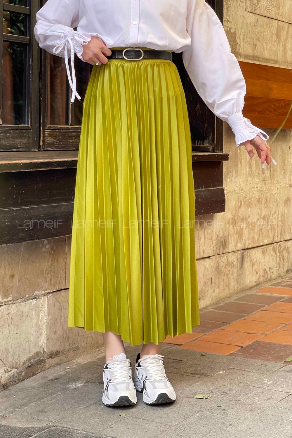 Oil Green Faux Leather Unprinted Pleated Skirt