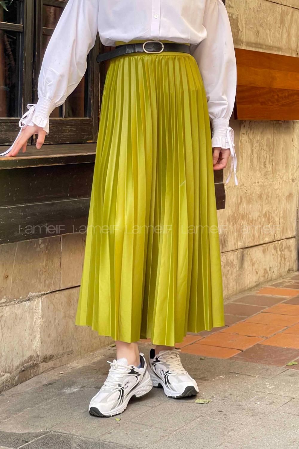 Oil Green Faux Leather Unprinted Pleated Skirt
