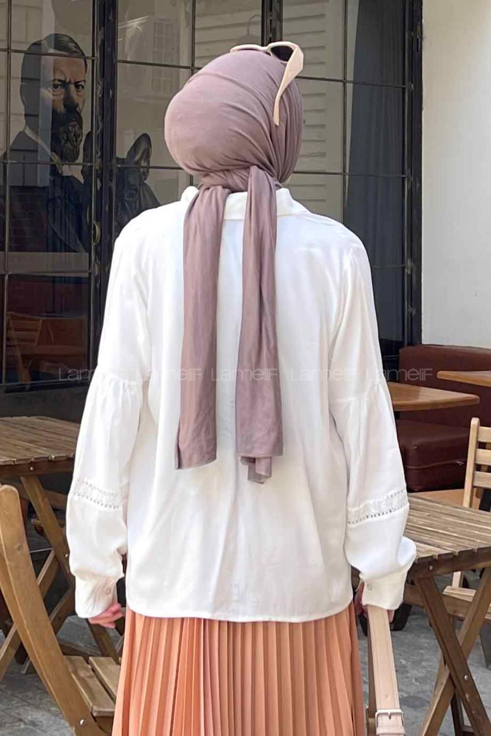 Lamelif Güpür Detaylı Gömlek Ekru