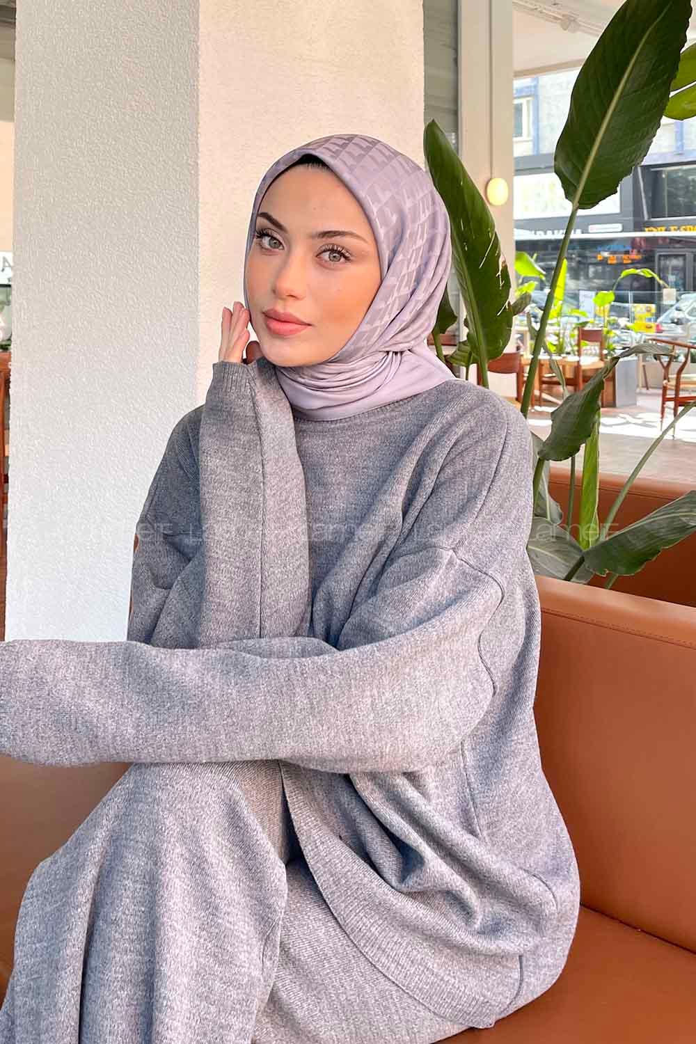 Lamelif Geometrik Desen Jakar Eşarp Gri