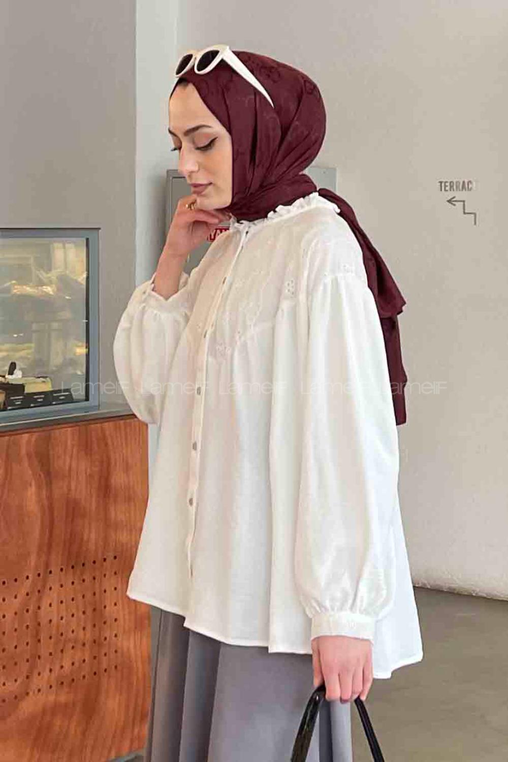 White Shirt Collar Long Arm Viscose Fabric Unprinted Shirt