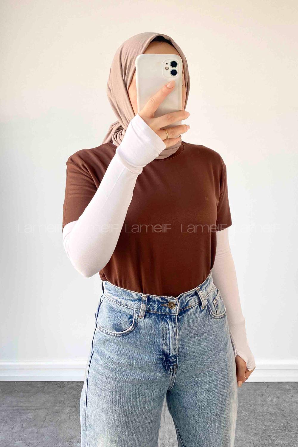 Lamelif Dikişsiz Kol Detaylı  Düz Kısa T-shirt Acı Kahve