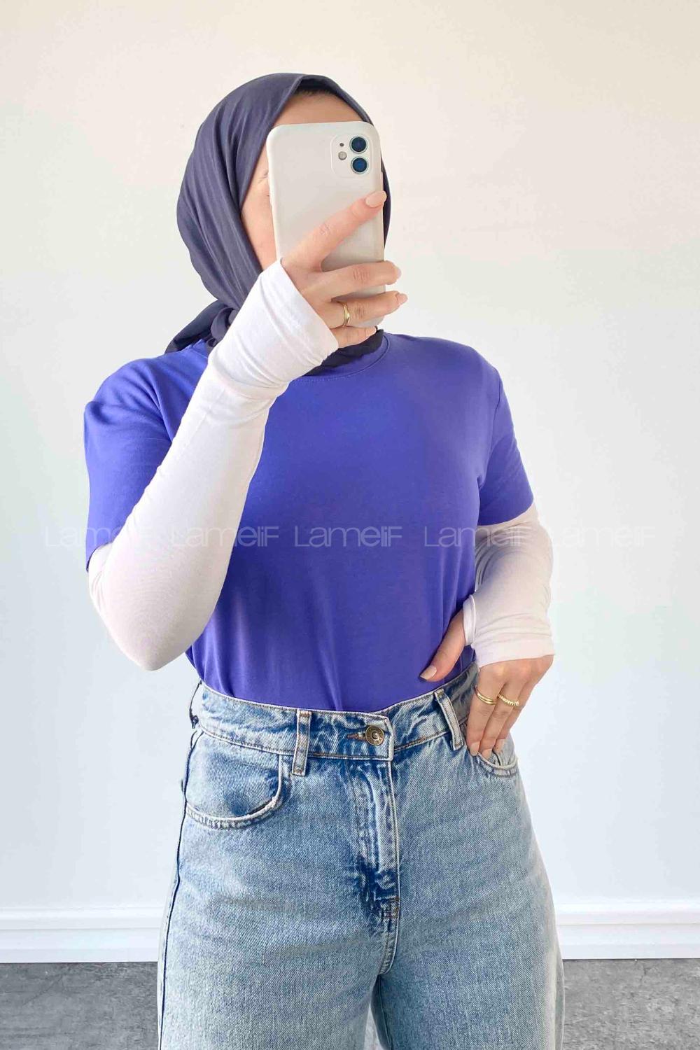 Purble Medium Crew Neck Short Arm Combed Fabric Unprinted T-shirt