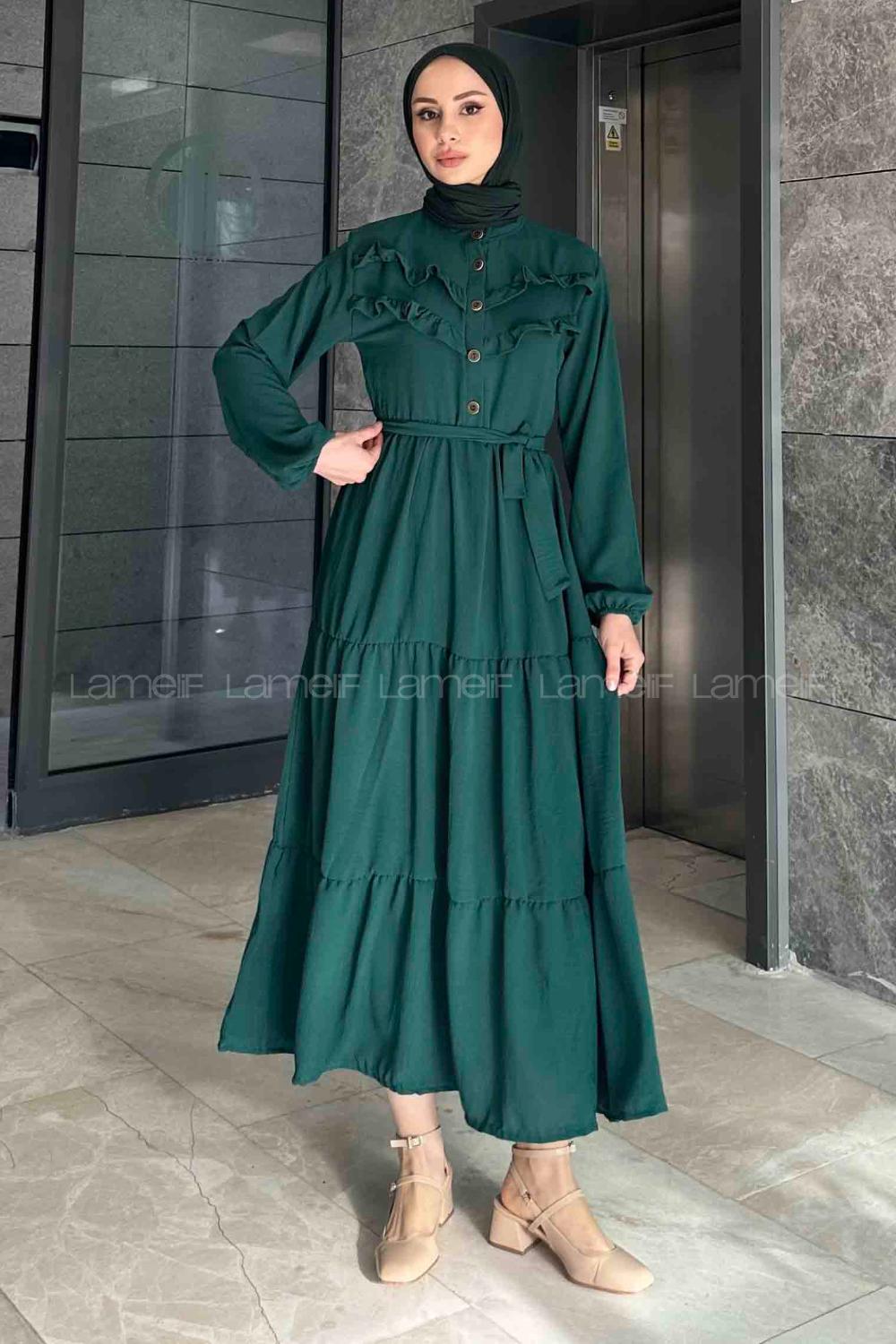 Lamelif Yaka Fırfır Detaylı Yarım Düğmeli Elbise Zümrüt