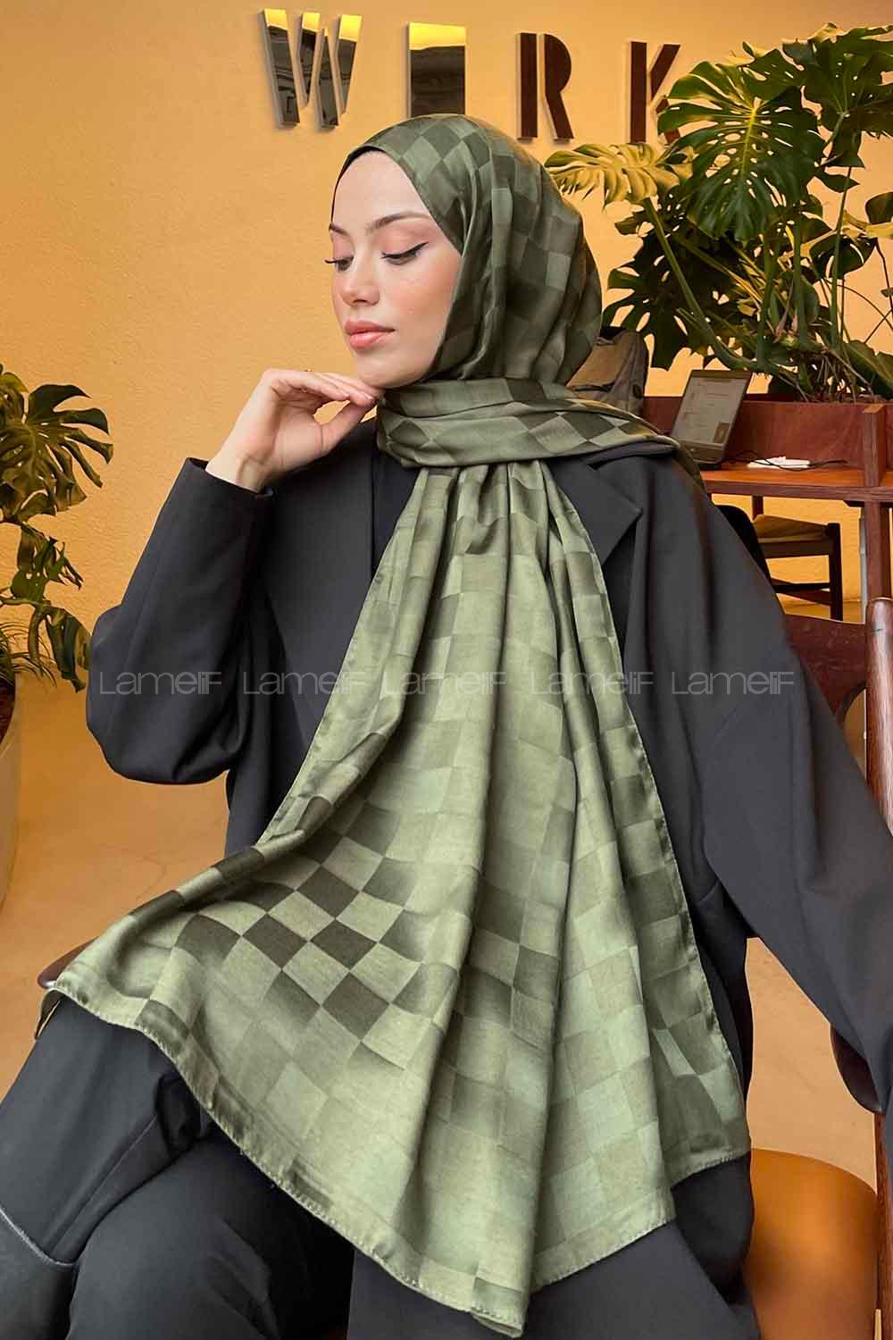 Lamelif Dama Desen Jakar Şal Haki