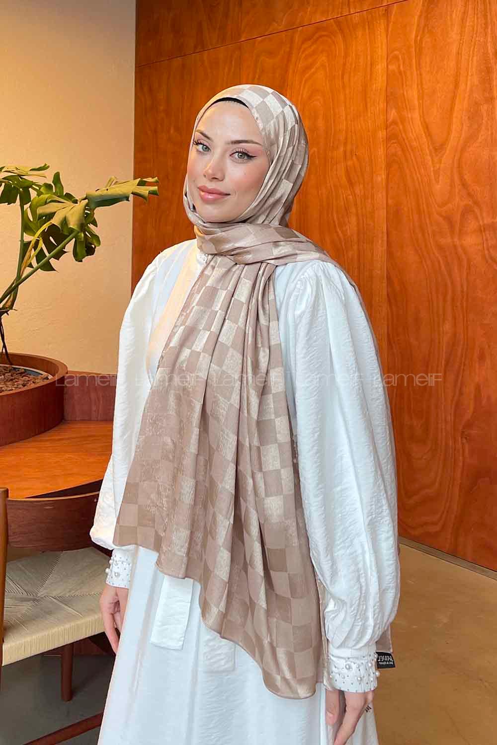 Lamelif Dama Desen Jakar Şal Latte