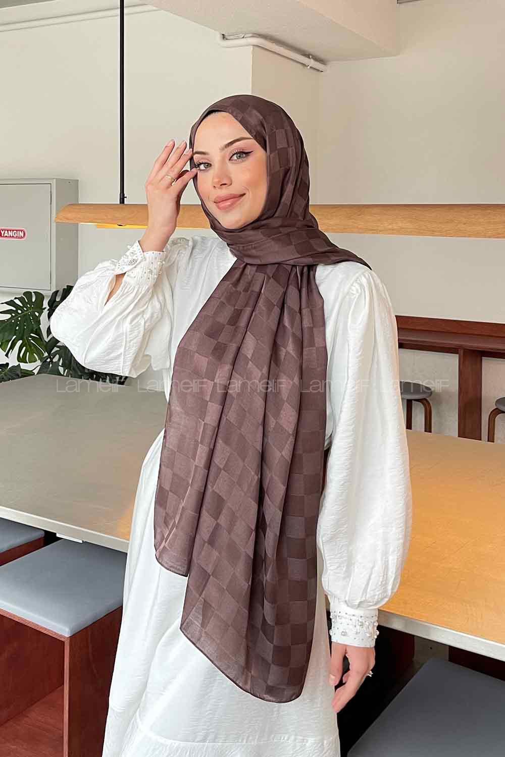 Lamelif Dama Desen Jakar Şal Soft Kahve