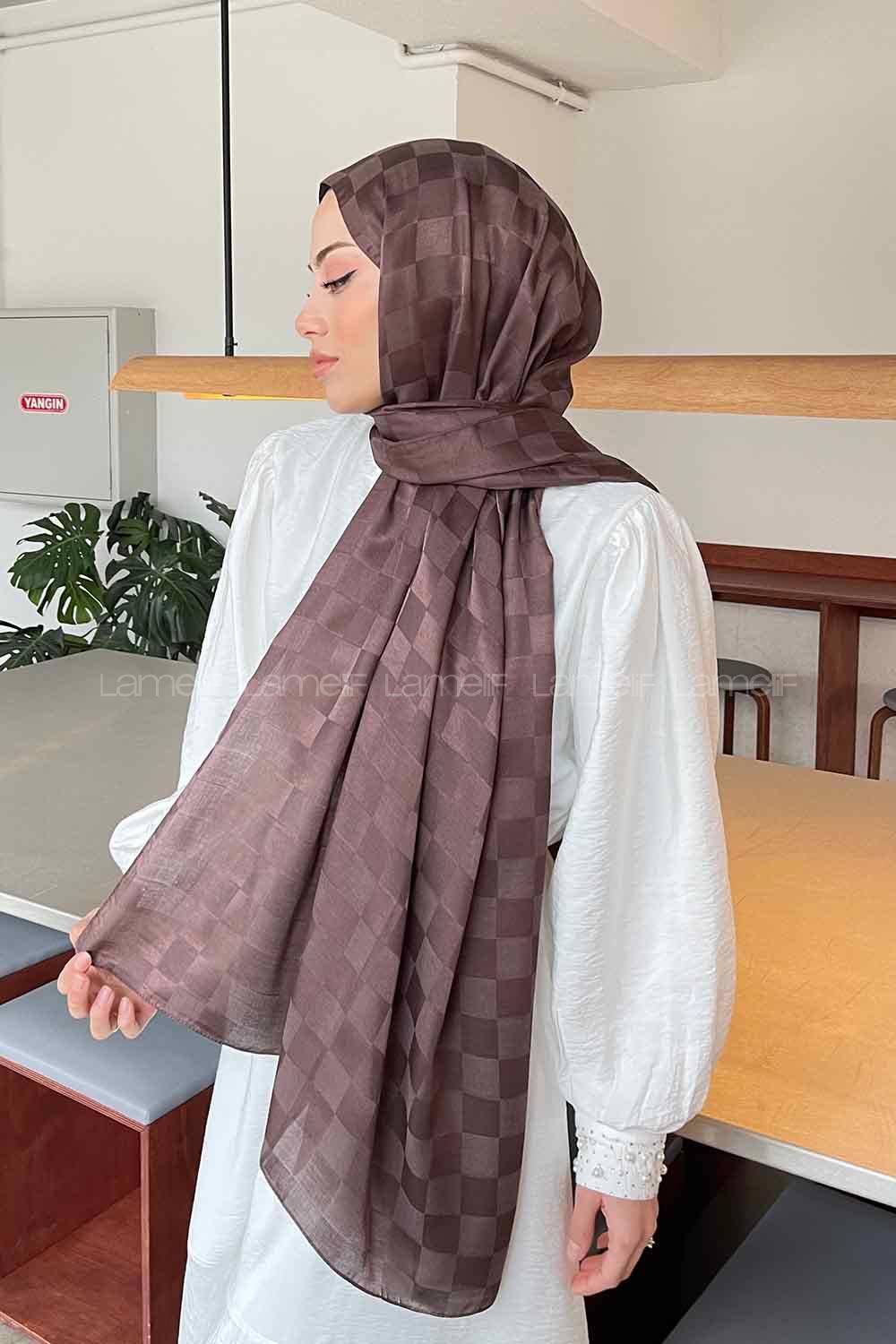 Lamelif Dama Desen Jakar Şal Soft Kahve