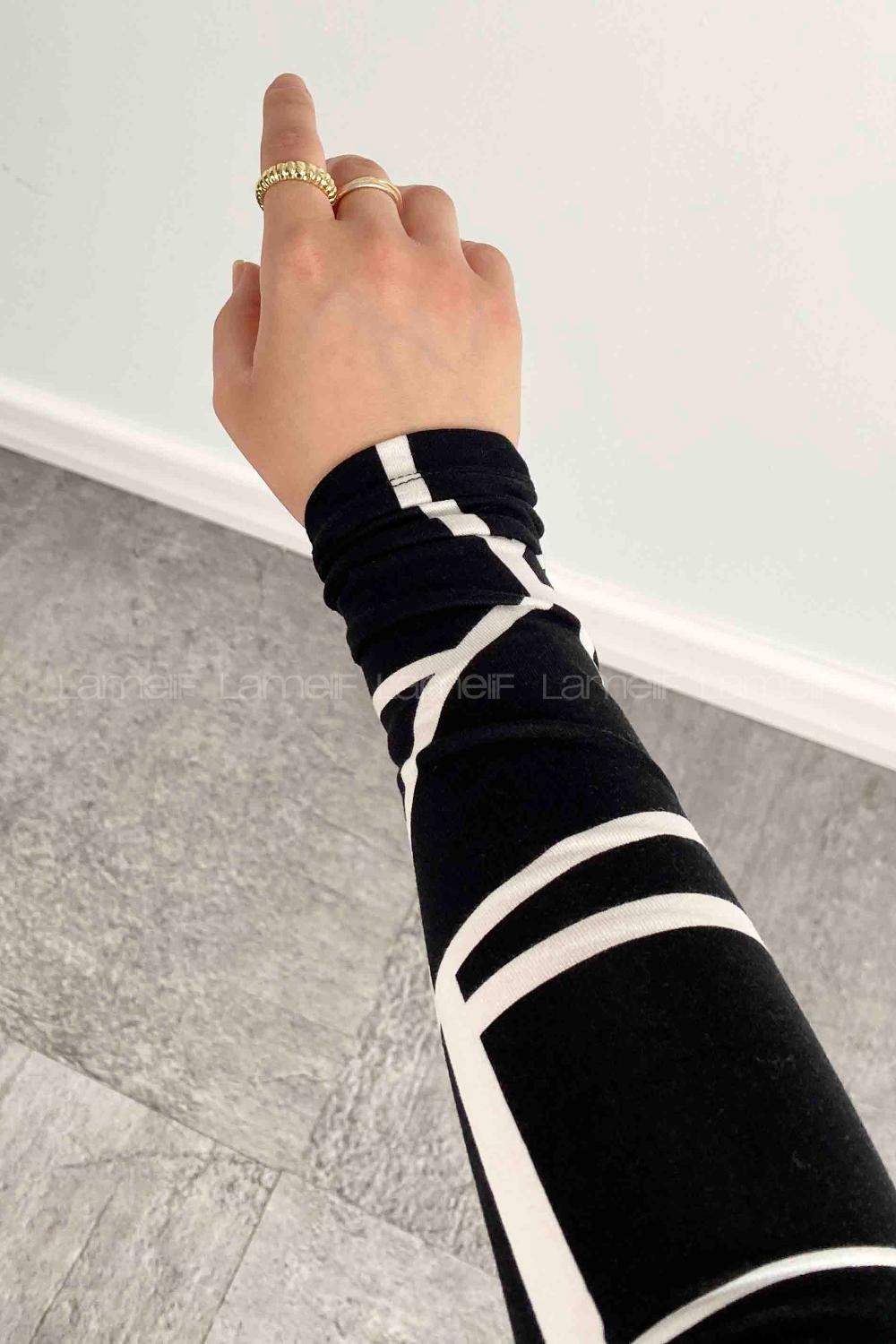 Lamelif Balıkçı Yaka İnce Yazı Baskılı Body Siyah