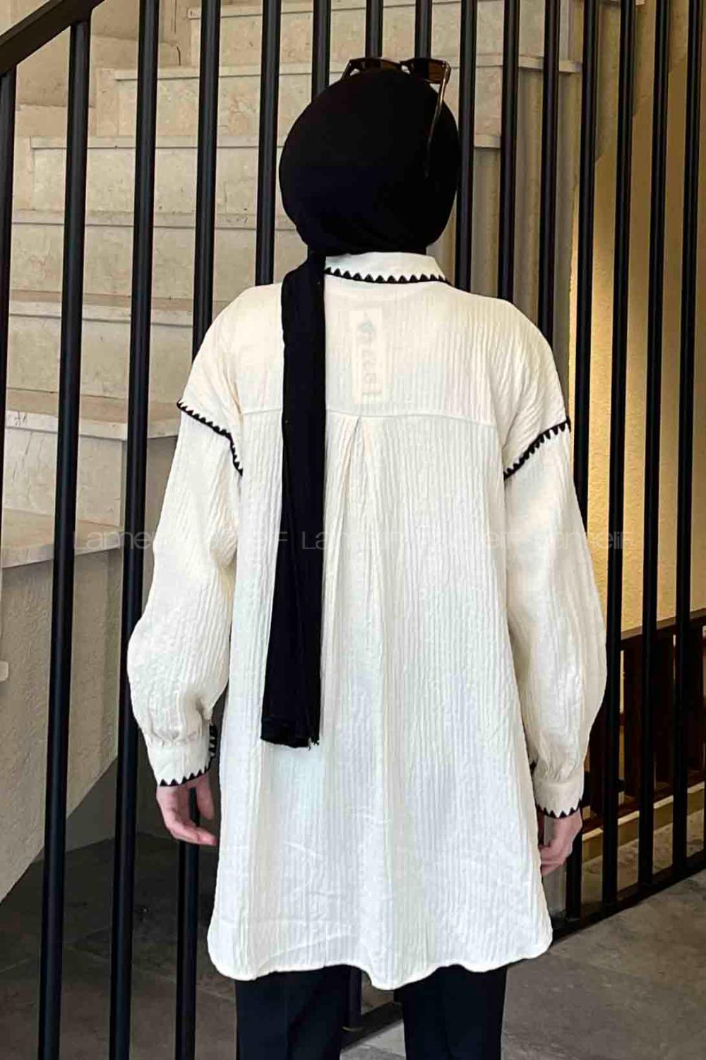 Lamelif Kontrast Nakışlı Gömlek Ekru