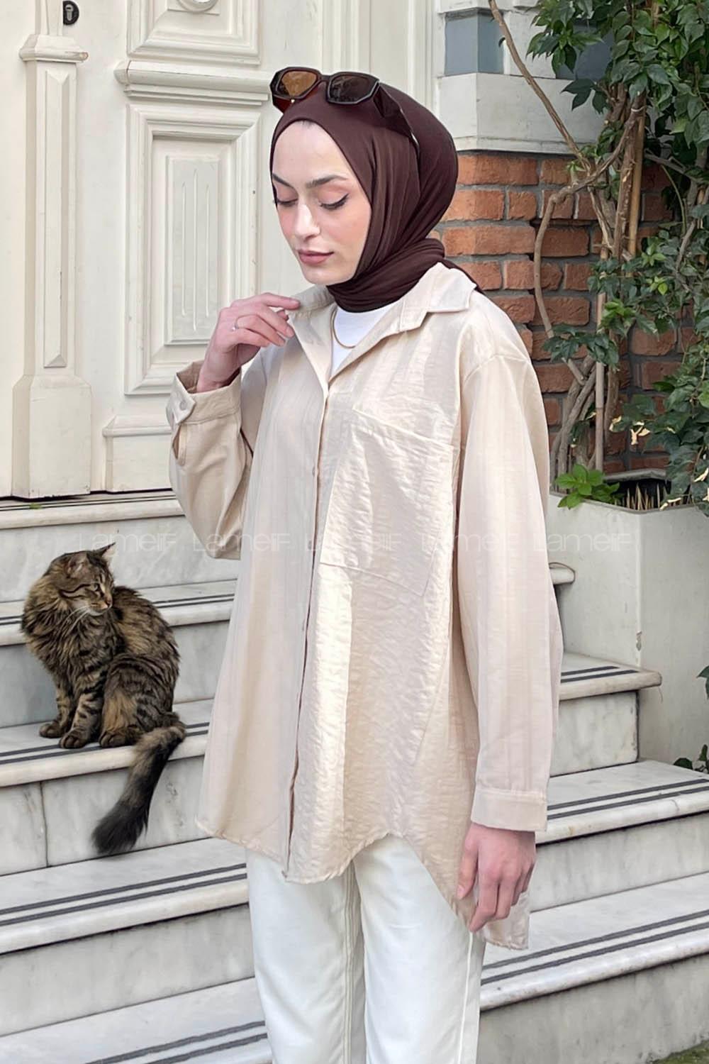 Beige Shirt Collar Long Arm Poplin Fabric Shirt