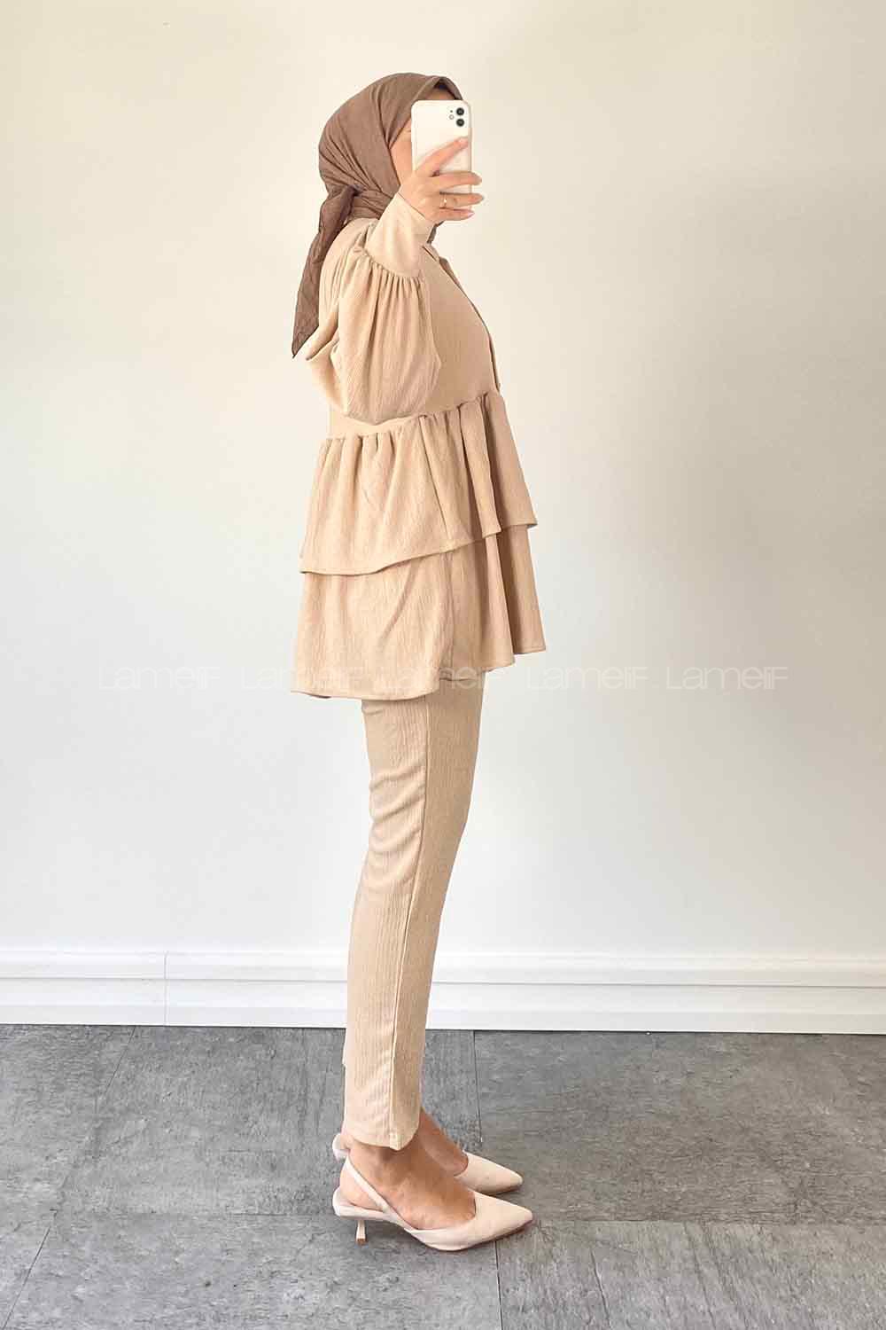 Beige Shirt Collar Long Arm Poplin Fabric Narrow Leg Comfortable Suit