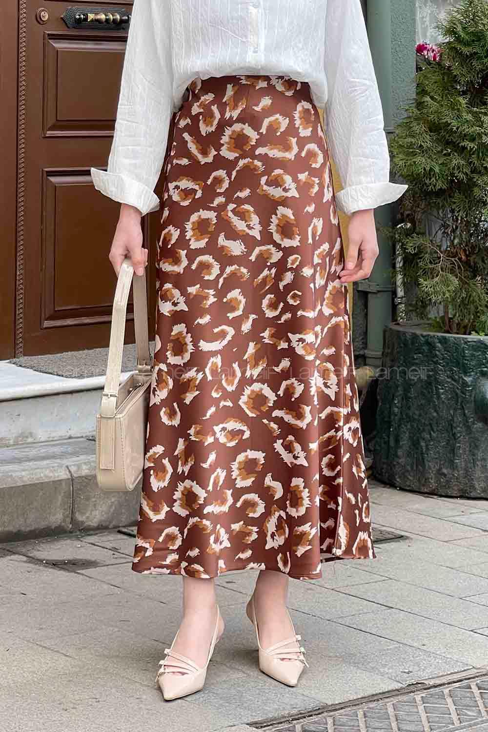 Lamelif Saten Pamuklu Leopar Etek Toprak Rengi