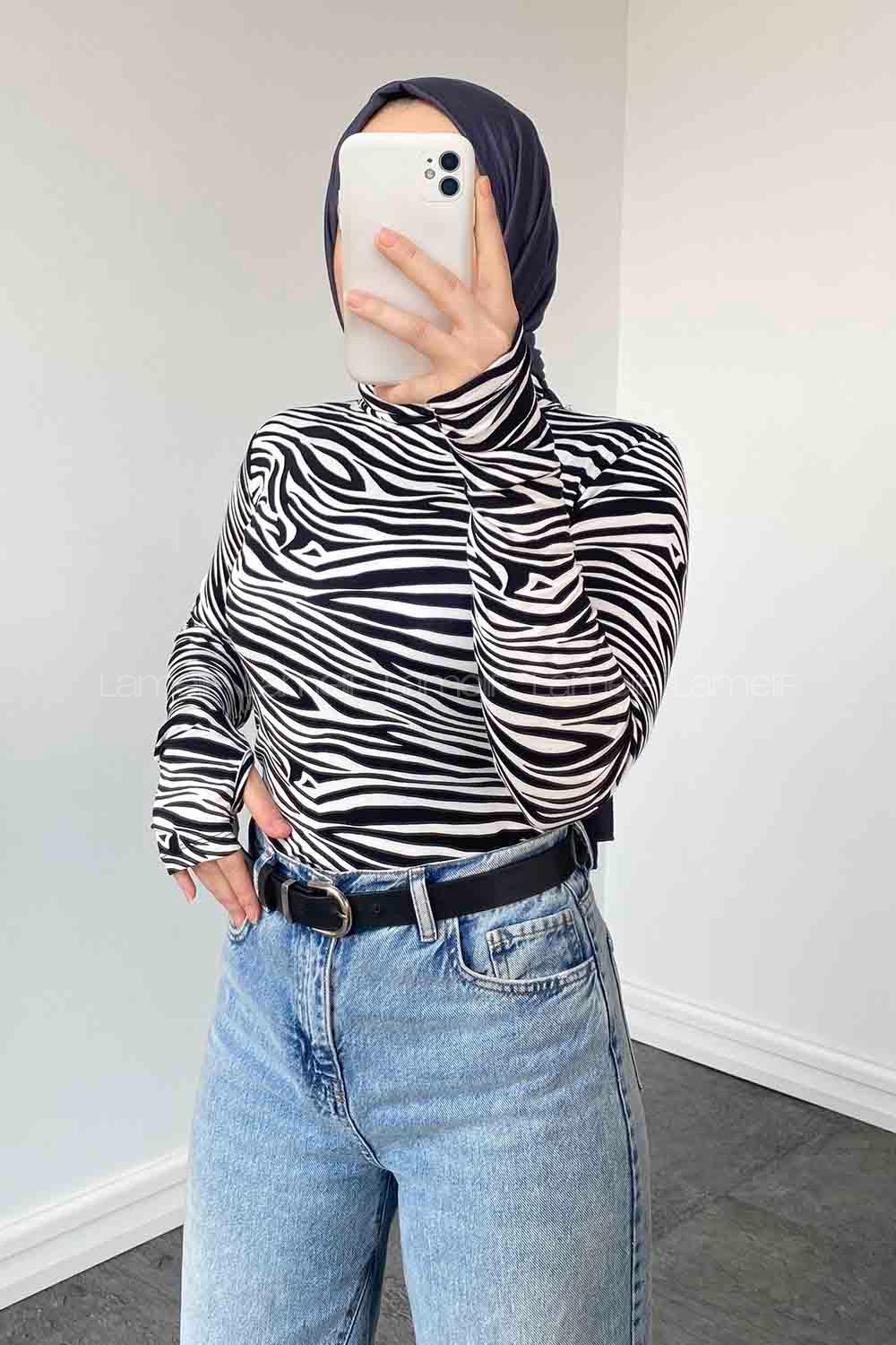 Lamelif Eldiven Detaylı  Zebra Desenli  Body Siyah