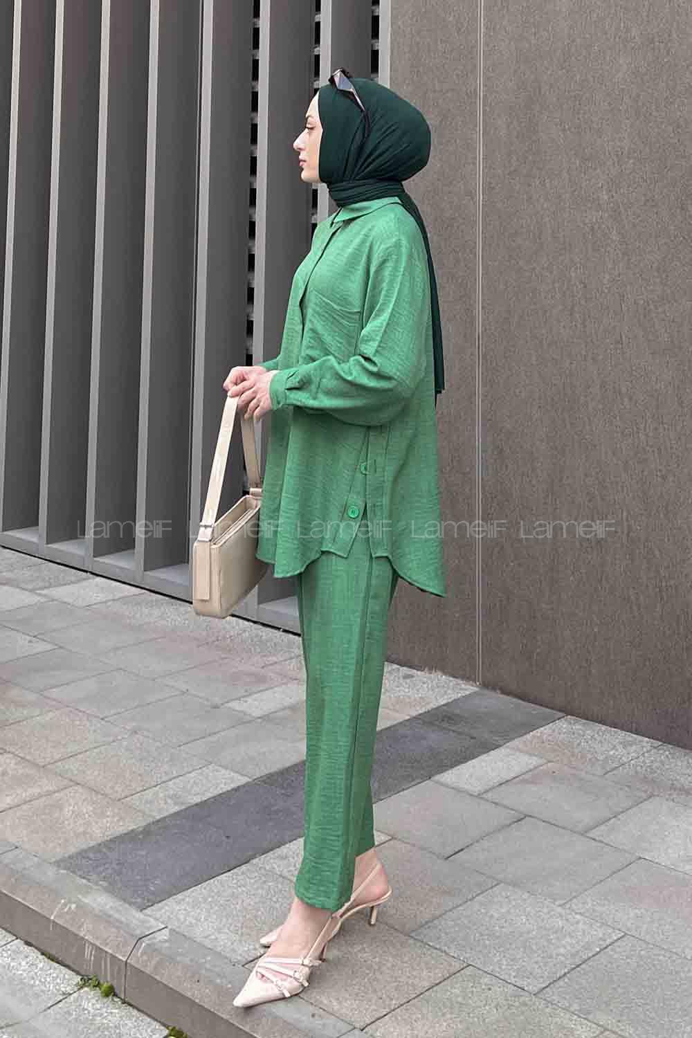 Lamelif Yan Düğme Detaylı İkili Ayrobin Tesettür Takım Yeşil