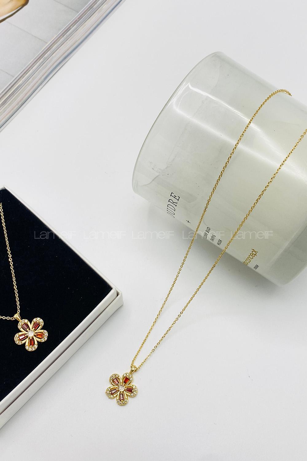 Lamelif Gold Orange Zirkon Taşlı Çiçek Kolye