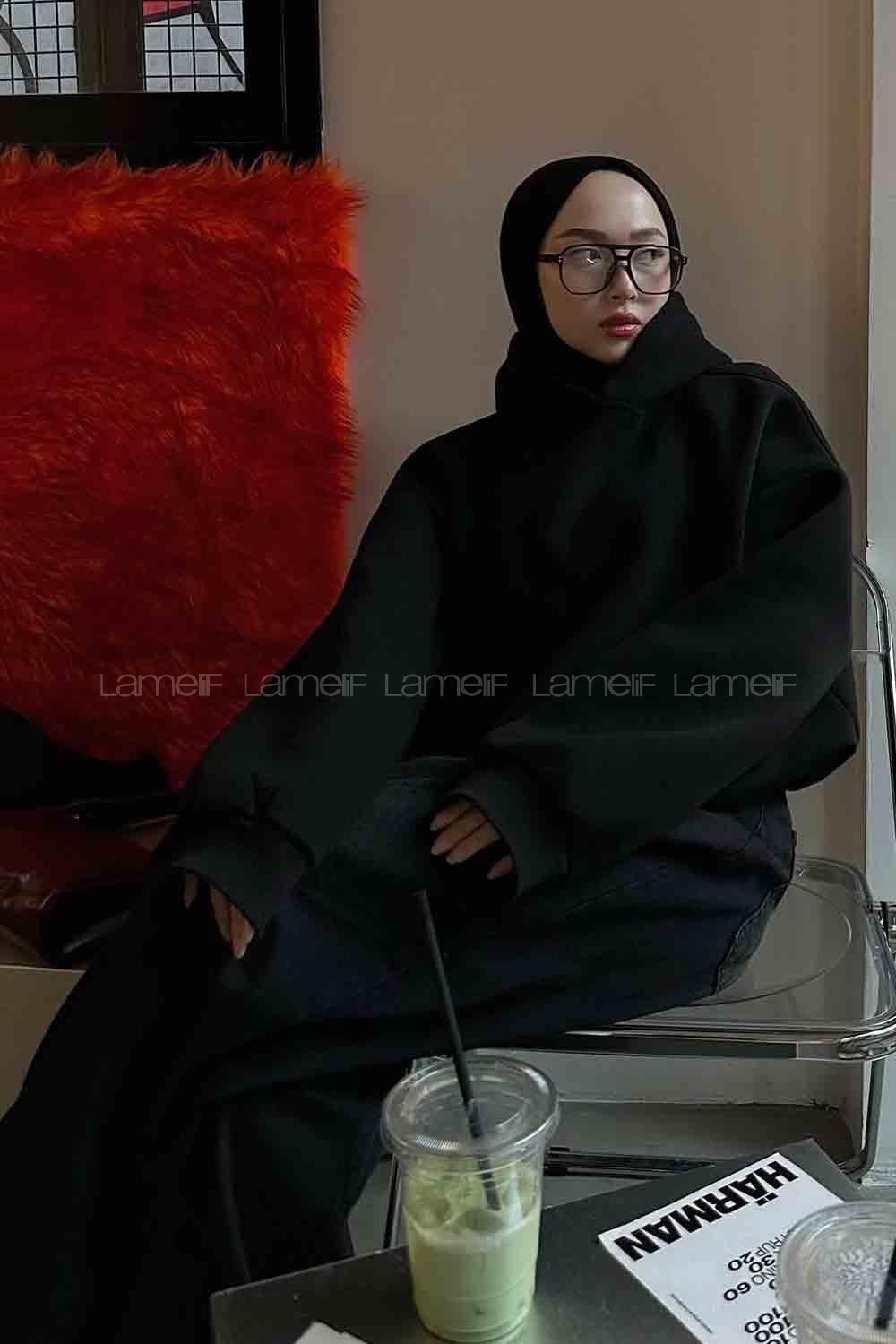 Black Hood Neck Long Arm Unprinted Sweatshirt