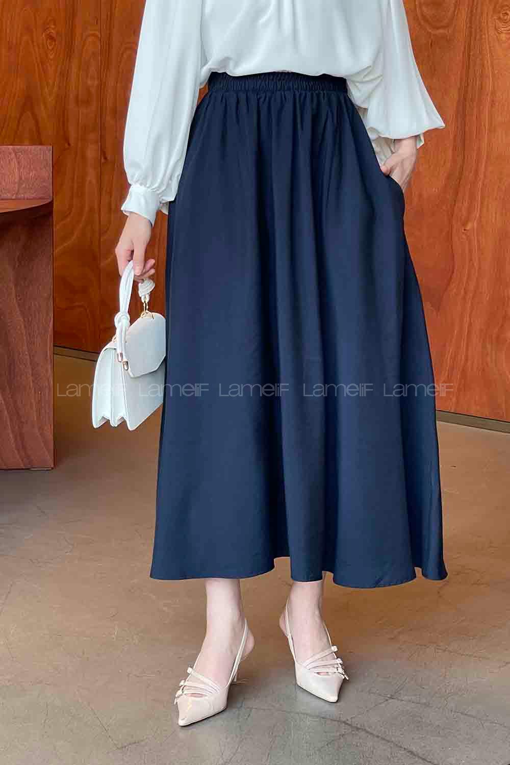 Lamelif Cep Detaylı Tensel Kloş Etek Lacivert