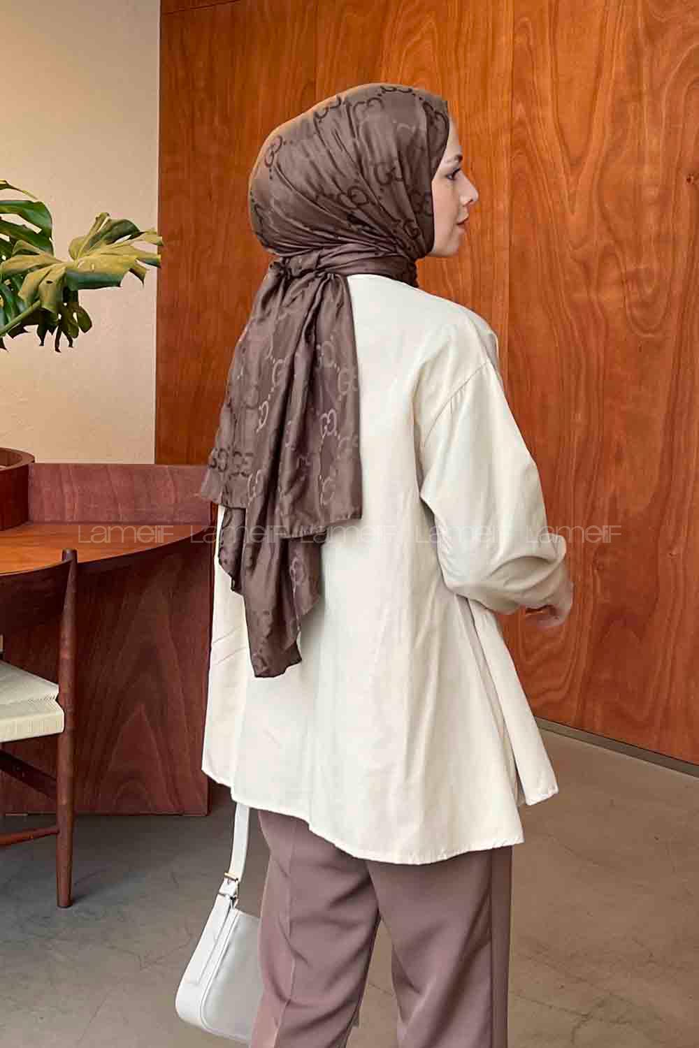 Beige Shirt Collar Long Arm Cotton Unprinted Shirt