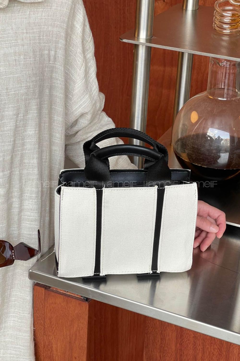 Lamelif Şerit Detaylı Keten El Ve Omuz Çantası Krem Siyah