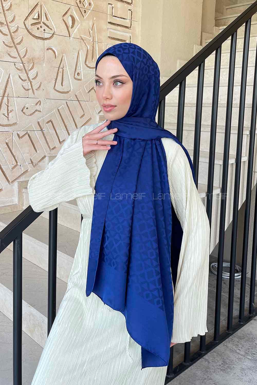 Lamelif Etnic Desen Jakar Serisi Şal Lacivert