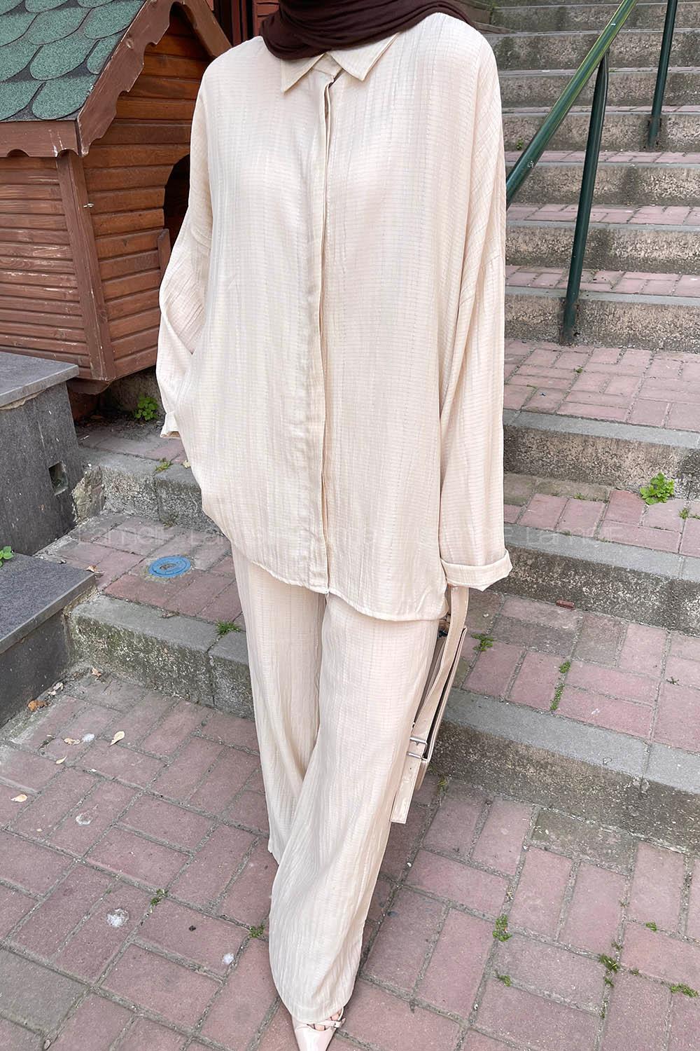 Lamelif İkili Gofre Tesettür Takım Bej