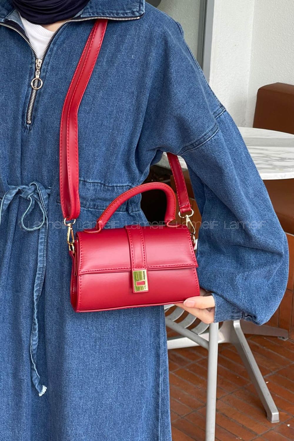 Lamelif Ruby Model Mini Üstten Ayarlanabilir Yan Askılı Kapaklı Çanta Bordo