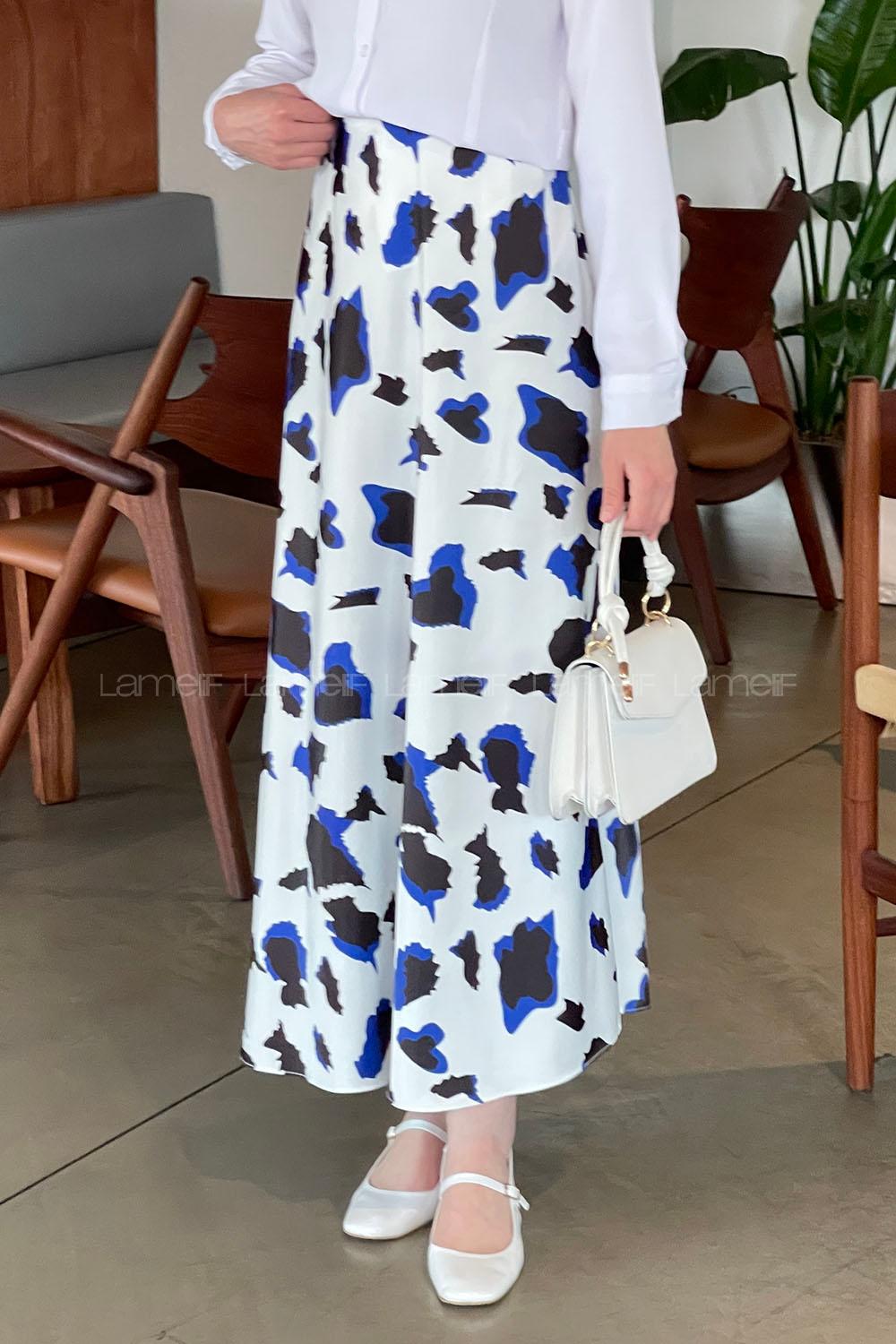 Lamelif Saten Pamuklu Soyut Desen Etek Beyaz