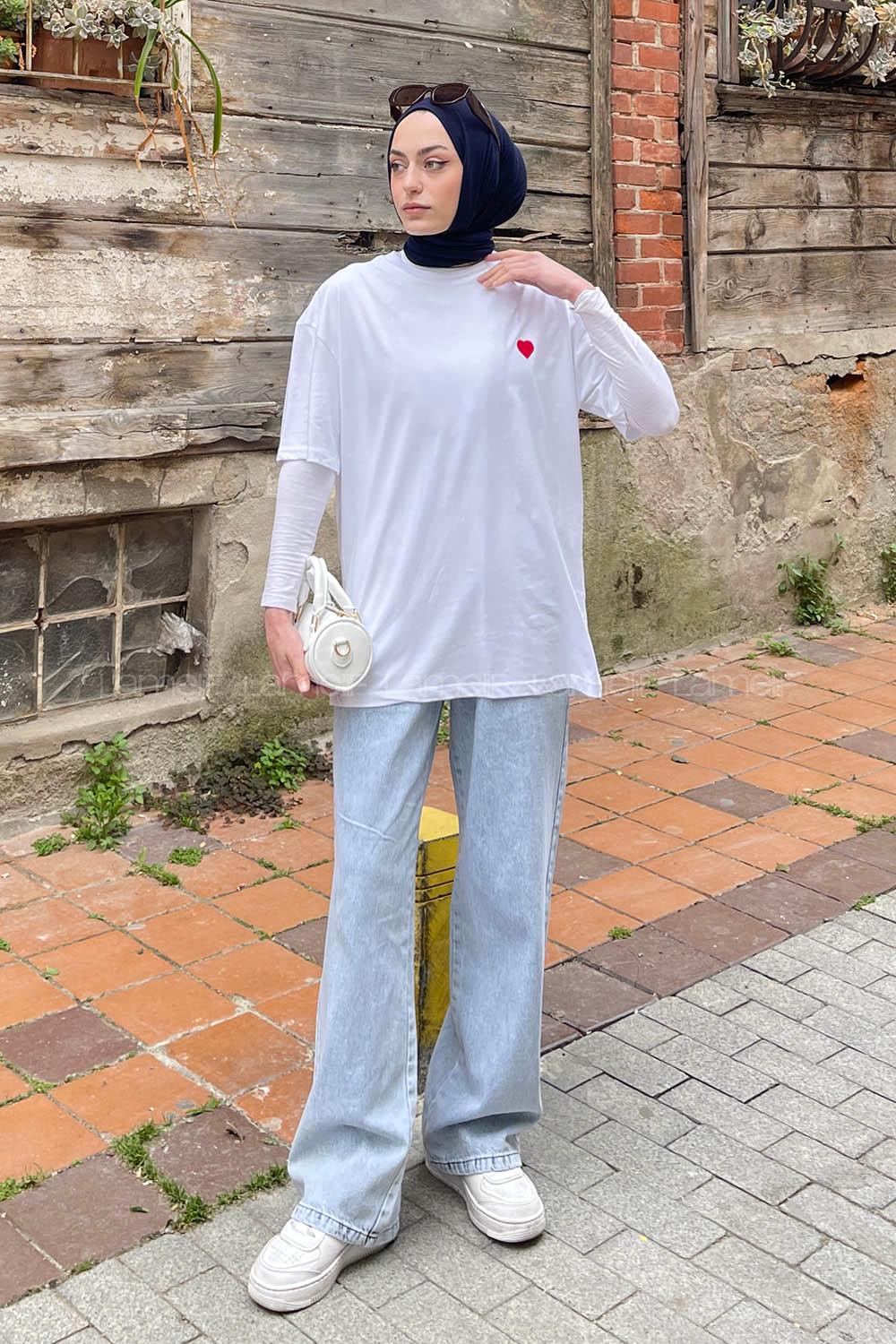 Lamelif Kalp Detaylı Tshirt Beyaz