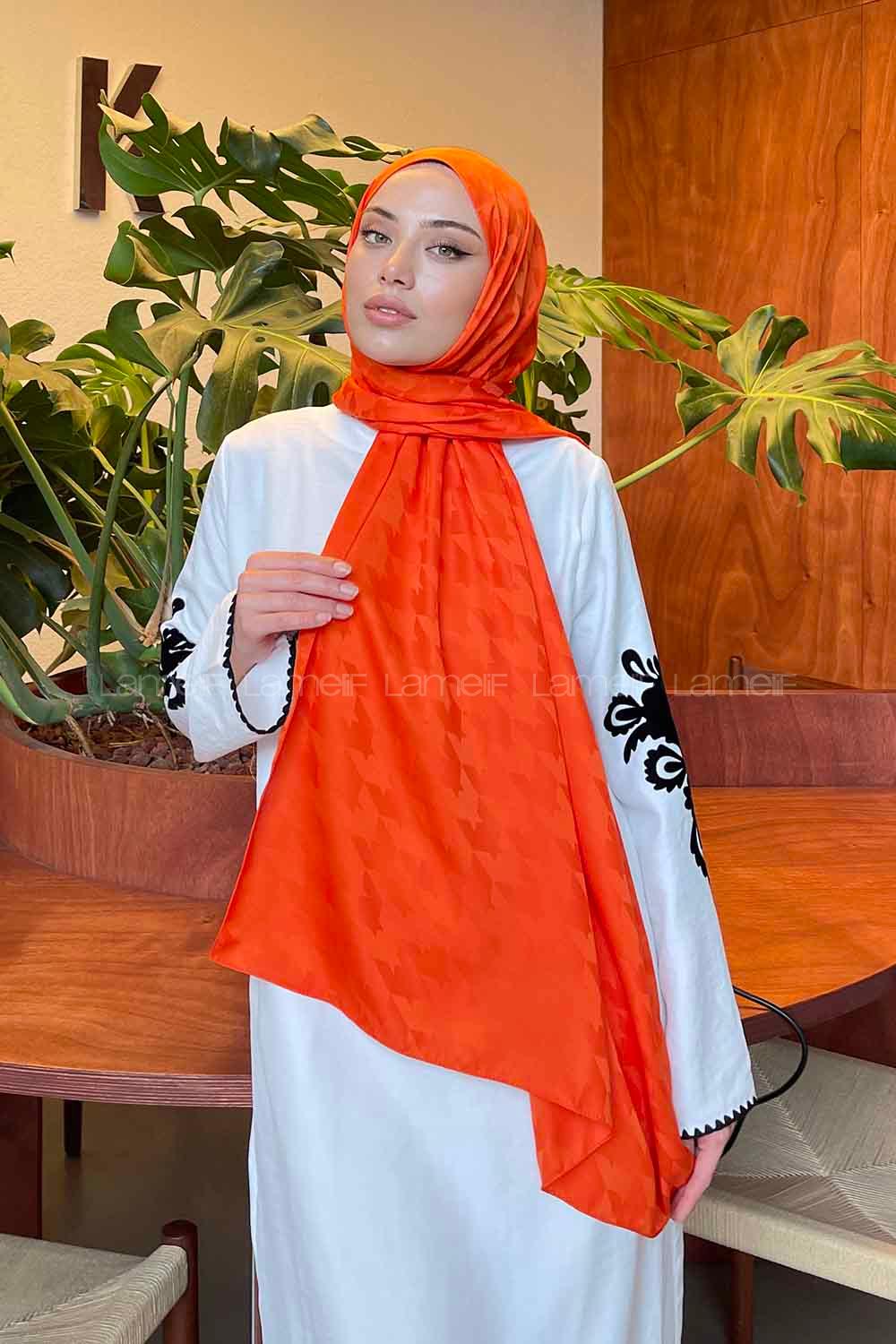 Lamelif Kazayağı Desen Jakar Serisi Şal Oranj