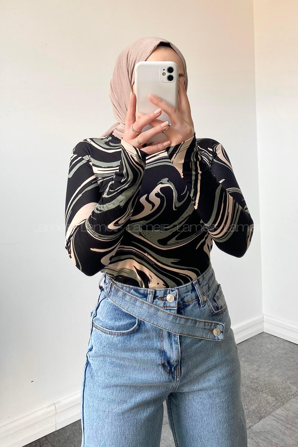 Green Turtle Neck Long Arm Body