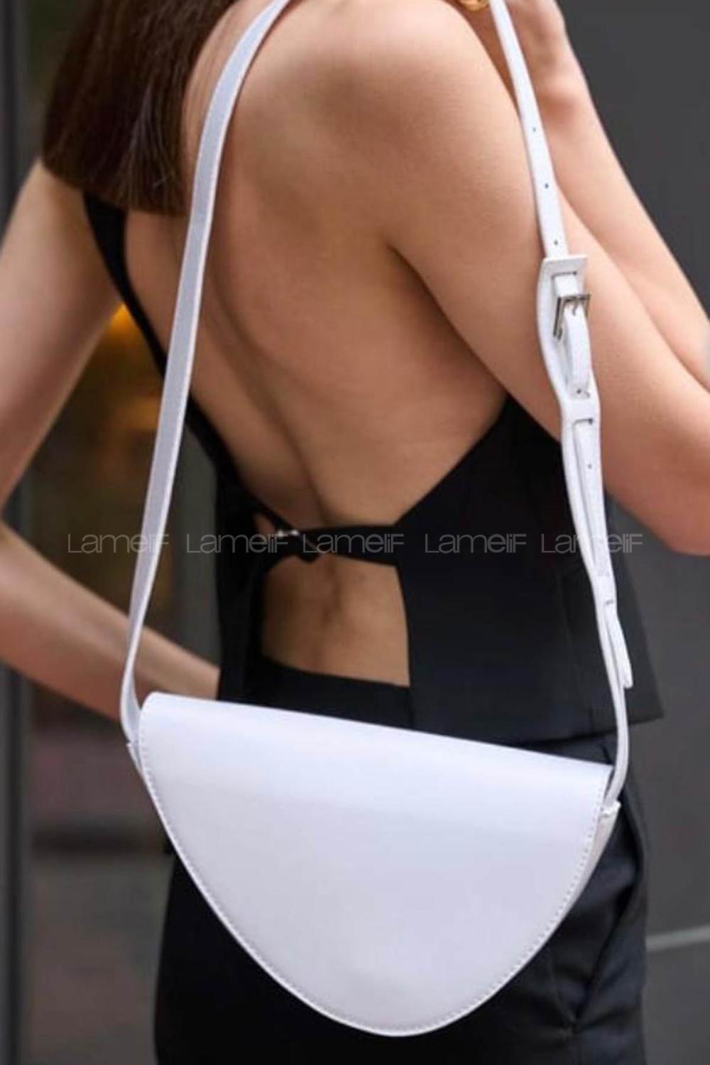 Lamelif Çapraz Askılı Asimetrik Kadın Çanta Beyaz