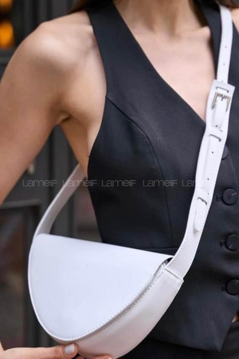 Lamelif Çapraz Askılı Asimetrik Kadın Çanta Beyaz