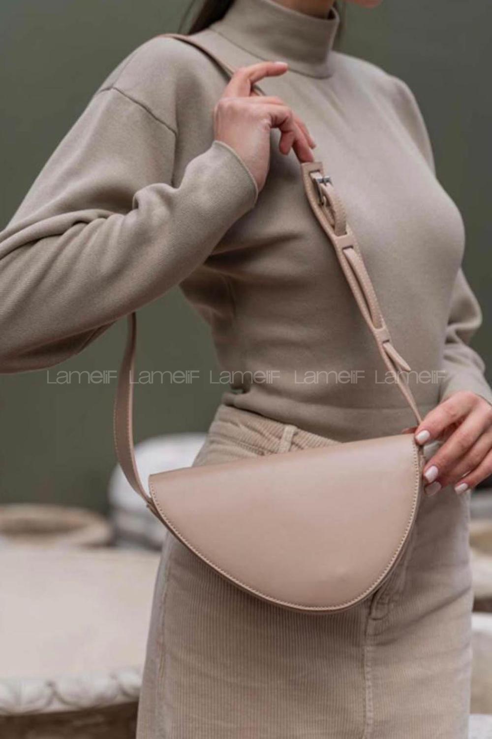 Mink Buckle Skin Hand Bag Bag