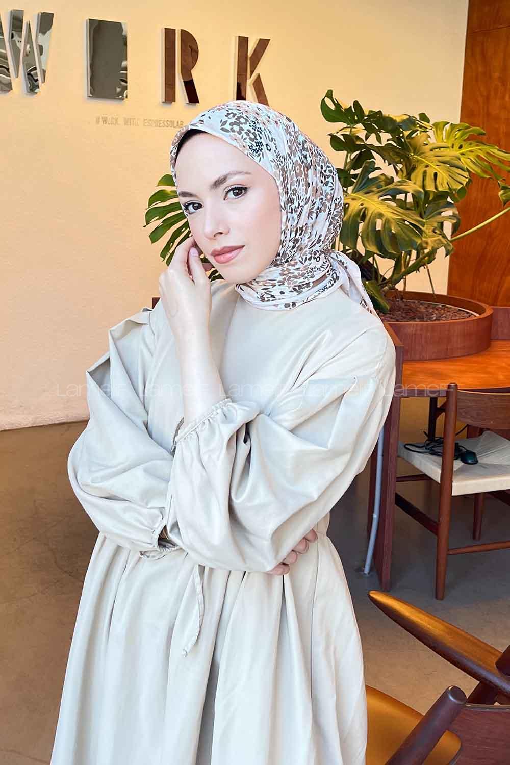 Lamelif Dıtsy Flower Desen Soft Eşarp Serisi Bej-Kahve